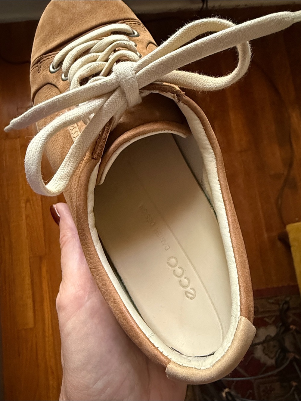 Ecco women’s Leather Sneakers in Tan with White Sole - Picture 3 of 4